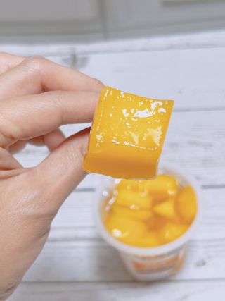 돌 MF[Dole] 파인애플컵/망고컵/복숭아컵 198g 6입X1박스 (맛 1가지 랜덤 발송) — 5점을 준 리뷰어가 2024년 5월 올린 사용 사진