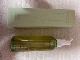 스킨큐어 산다화 순한 클렌징 동백 오일 200ml — 5점을 준 리뷰어가 2023년 4월 올린 사용 사진