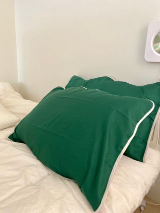 의식주의 비건 인증 오가닉 순면 베개 커버 레이어 커플 세트 — 5점을 준 리뷰어가 2023년 3월 올린 사용 사진