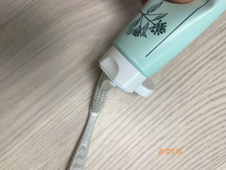 치과의사들이 선택한 솔루션, 닥터클러브치약 — 5점을 준 리뷰어가 2021년 7월 올린 사용 사진