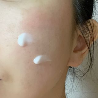 셀프 모이스처라이징 프로텍션 크림 셀프 모이스처라이징 프로텍션크림 — 5점을 준 리뷰어가 2022년 4월 올린 사용 사진