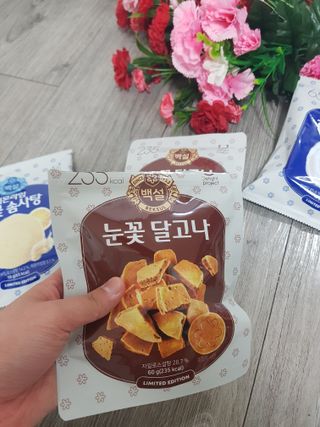 딜라이트 프로젝트  달콤한 눈꽃 간식세트( 눈꽃 솜사탕 / 레몬라임 솜사탕 / 달고나 총 7EA+스마트톡 증정) — 5점을 준 리뷰어가 2022년 4월 올린 사용 사진