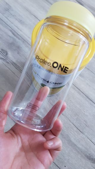 프로티원 단백질쉐이크 녹차맛 2주분 1통+보틀 — 5점을 준 리뷰어가 2021년 4월 올린 사용 사진