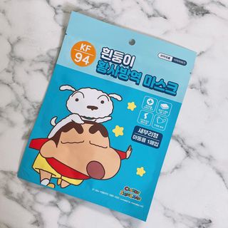 [숨그림]  덴탈마스크 짱구 우리아이 그리고 내가 쓰는 믿을수있는 케릭터 마스크  16종 — 5점을 준 리뷰어가 2021년 9월 올린 사용 사진