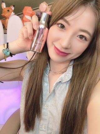 Re:NK 리엔케이 핑크 볼륨 래디언스 컬러크림 — 3.5점을 준 리뷰어가 2021년 7월 올린 사용 사진