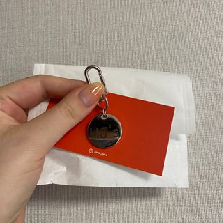 컴바이유 써지컬 각인 키링 [반려동물 인식표, 커플 키링, 가족 키링] — 4점을 준 리뷰어가 2022년 3월 올린 사용 사진