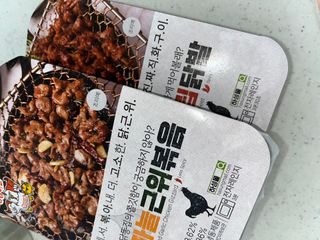 [닭집아들] 직화튤립닭발 & 마늘근위볶음 — 5점을 준 리뷰어가 2023년 10월 올린 사용 사진
