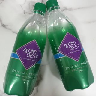 몽베스트 Montbest with Sparkling water Plain 20병 — 5점을 준 리뷰어가 2021년 11월 올린 사용 사진
