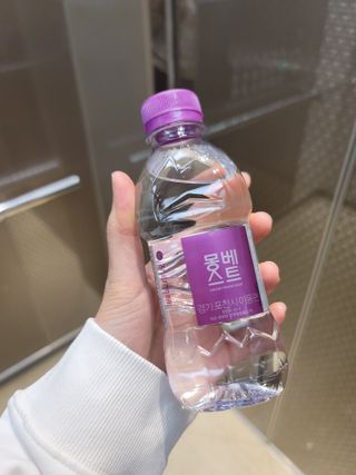 몽베스트 [MONTBEST] 330mL 20병 — 5점을 준 리뷰어가 2022년 4월 올린 사용 사진