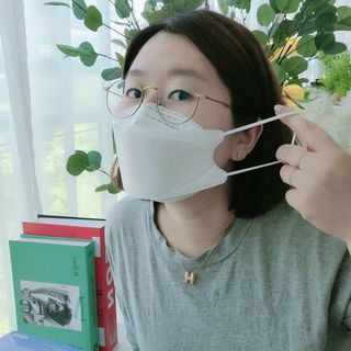 데일리브레스황사마스크KF94대형 데일리브레스 황사방역마스크 KF94 대형 — 5점을 준 리뷰어가 2021년 4월 올린 사용 사진