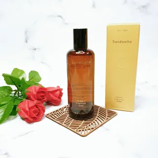 스킨큐어 산다화 비타민c 화이트닝 토너 150ml — 5점을 준 리뷰어가 2021년 12월 올린 사용 사진