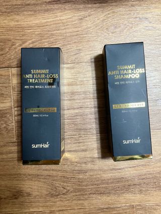 썸헤어 / SUMHAIR 썸헤어  써밋 안티 헤어로스 샴푸+트리트먼트 — 4.5점을 준 리뷰어가 2021년 5월 올린 사용 사진