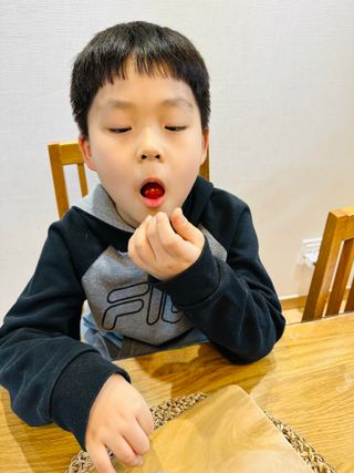 레드닥터  대추방울토마토 + 매콤새콤달콤 레드닥터 토마토 소스 — 5점을 준 리뷰어가 2022년 12월 올린 사용 사진