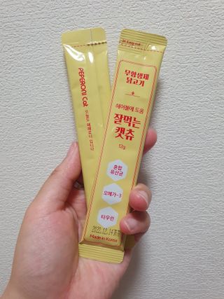 페페로니 잘 먹는 캣츄 - 무항생제 닭고기 24개입 — 5점을 준 리뷰어가 2021년 7월 올린 사용 사진