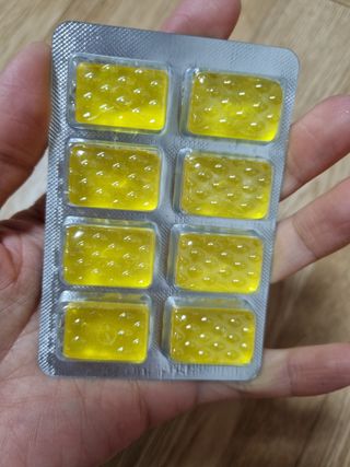 마요라 히말라야 솔트 캔디 2종-페퍼민트 맛, 라임민트 맛 — 4점을 준 리뷰어가 2023년 1월 올린 사용 사진