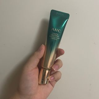 [NEW 탄력유턴 아이크림] AHC 유스 래스팅 리얼 아이크림 포 페이스 — 4점을 준 리뷰어가 2021년 1월 올린 사용 사진