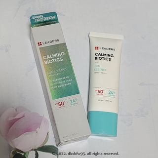 리더스코스메틱 리더스 카밍 바이오틱스 선 에센스 SPF 50+ PA++++ — 5점을 준 리뷰어가 2022년 7월 올린 사용 사진