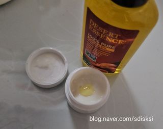 데저트에센스 비정제냉압착 퓨어 호호바오일 59ml — 5점을 준 리뷰어가 2023년 10월 올린 사용 사진