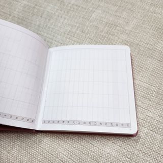 리훈 2023년 하고싶은말 다이어리 만년형(세로/가로) — 5점을 준 리뷰어가 2022년 11월 올린 사용 사진