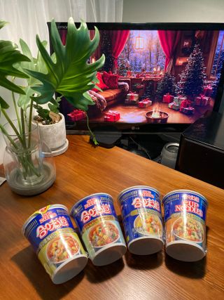 NISSIN 닛신 컵누들  4종 - 씨푸드오리지날, 씨푸드 스파이시, 씨푸드 커리, 씨푸드 XO소스 — 5점을 준 리뷰어가 2022년 12월 올린 사용 사진