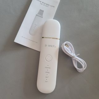 디하우트 랩 4 in 1 갈바닉 아쿠아 워터 필링기 스킨스크러버 — 5점을 준 리뷰어가 2021년 11월 올린 사용 사진
