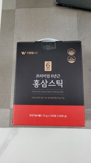[푸름웰니스] 프리미엄 6년근 홍삼스틱 3mg x 100포 — 5점을 준 리뷰어가 2022년 2월 올린 사용 사진
