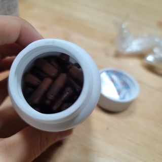 프리마인 홍삼의 강력한 에너지, 이제는 흡수율을 높인 최첨단 캡슐로 간편하게 초고속 충전하세요. — 5점을 준 리뷰어가 2022년 8월 올린 사용 사진