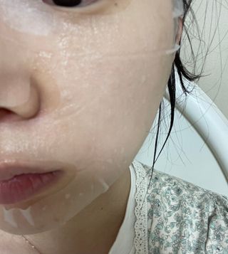 세뚜아(Cettua) 나우[세뚜아] 모이스처 밸런싱 페이셜 마스크 Cettua Moisture Balancing Facial Mask 4매 — 5점을 준 리뷰어가 2023년 12월 올린 사용 사진