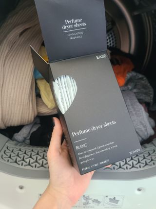 [이즈라이프코스메틱] 퍼퓸 드라이어 시트 히노끼향  or 블랑향 2중 택1 30매 — 5점을 준 리뷰어가 2021년 6월 올린 사용 사진