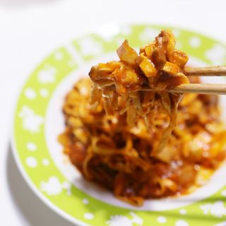 [풀무원] 식물성 저당질식 세트, 두부면 매콤라구파스타와 두부면 직화짜장 — 5점을 준 리뷰어가 2021년 3월 올린 사용 사진
