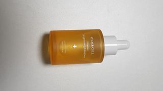체르엠 스템앤셀 비타민 브라이트닝 에센스 30ml 1개 — 5점을 준 리뷰어가 2022년 3월 올린 사용 사진