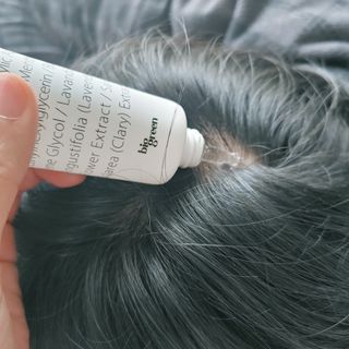 빅그린 카렌듈라(지성두피용)&시카(중건성두피용)탈모샴푸500ml-택1,빅그린 프리미어바이옴탈모앰플팩 60ml — 4점을 준 리뷰어가 2022년 12월 올린 사용 사진