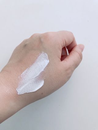부쉬맨 워터프루프 프로 선크림 50g SPF50+ PA++++ — 4.5점을 준 리뷰어가 2023년 5월 올린 사용 사진