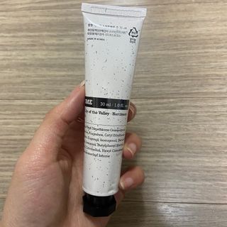 멈칫(MUMCHIT) 넥퍼퓸 NECKPERFUME 2가지 향 — 4점을 준 리뷰어가 2021년 11월 올린 사용 사진