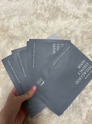 프롬노시베 필앤굿 에센스 마스크 — 5점을 준 리뷰어가 2021년 12월 올린 사용 사진