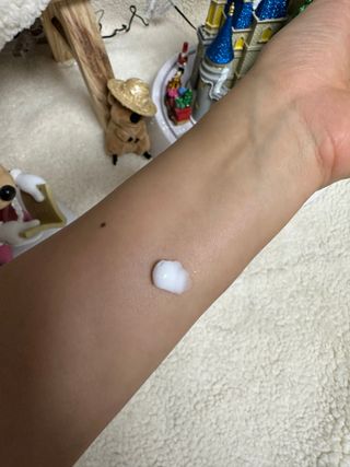 유이크 바이옴 레미디 바디 로션 — 5점을 준 리뷰어가 2022년 11월 올린 사용 사진