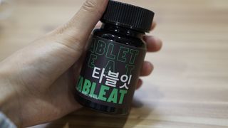 [타블잇] 과채 효소 (60정) — 3.5점을 준 리뷰어가 2022년 6월 올린 사용 사진