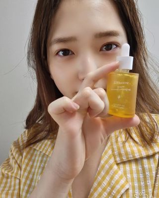 체르엠 스템앤셀 비타민 브라이트닝 에센스 30ml 1개 — 5점을 준 리뷰어가 2021년 9월 올린 사용 사진