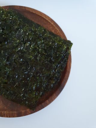 [해림맛김] 들기름에 구운 바삭바삭 김 4종 세트 + 1종 랜덤발송 총5개입 — 5점을 준 리뷰어가 2021년 2월 올린 사용 사진