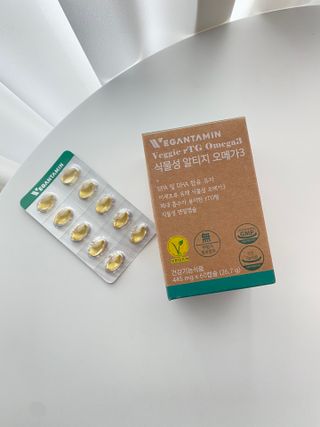 비건타민 식물성 알티지 오메가3 — 5점을 준 리뷰어가 2021년 3월 올린 사용 사진