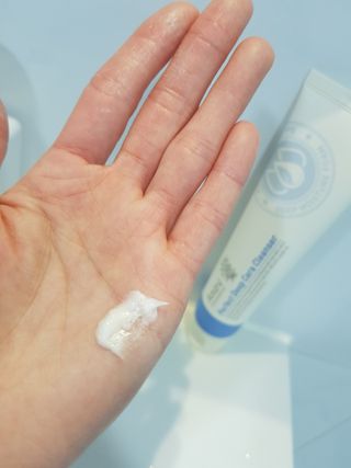 아미니 퍼펙트 딥세라 클렌저 — 4점을 준 리뷰어가 2021년 3월 올린 사용 사진