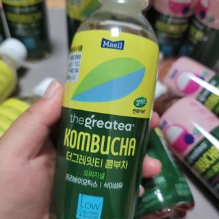 더그레잇티 콤부차 [매일유업] 더그레잇티 44kcal 콤부차 300ml *12개입 (오리지널 6개+베리리치 6개) — 5점을 준 리뷰어가 2023년 7월 올린 사용 사진