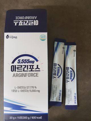 자연에온 아르긴포스 L-아르기닌 5555mg 스틱 15개입 1박스 — 3.5점을 준 리뷰어가 2021년 4월 올린 사용 사진
