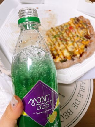 몽베스트 Montbest with Sparkling water Lemon OR Lime 20병(랜덤) — 5점을 준 리뷰어가 2023년 2월 올린 사용 사진