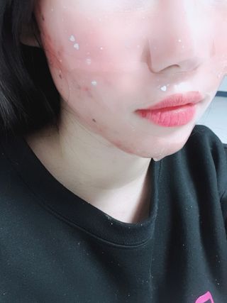 엘리베어 다즐링페이스파티 - 미백톤업 럭셔리베이비 — 3점을 준 리뷰어가 2021년 1월 올린 사용 사진