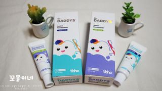 닥터데디스 안심불소 튼튼치약(청포도, 민트 중 택 1) 60g + 여행용 미니 치약 15g — 5점을 준 리뷰어가 2022년 9월 올린 사용 사진