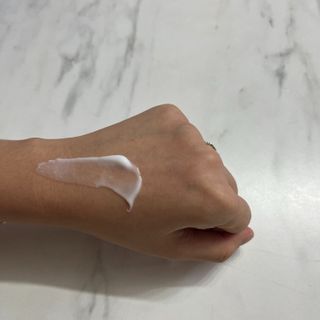 [메디팜] 세라마이드 데일리 릴리프 바디로션 — 5점을 준 리뷰어가 2021년 12월 올린 사용 사진