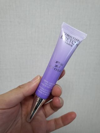 크리스티앙 브르통 리프톡스 360도 입체 아이크림 15ml — 5점을 준 리뷰어가 2022년 10월 올린 사용 사진