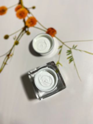아이디플라코스메틱 아이디 페이스핏  시그니처 크림 50ml — 5점을 준 리뷰어가 2021년 10월 올린 사용 사진