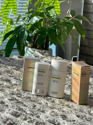 아이레시피 라이트터치 선스틱 15g (SPF50+, PA++++) — 5점을 준 리뷰어가 2023년 2월 올린 사용 사진